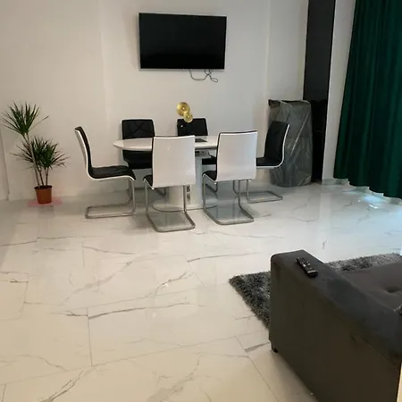 Apartament Inhaus Beach Residence *