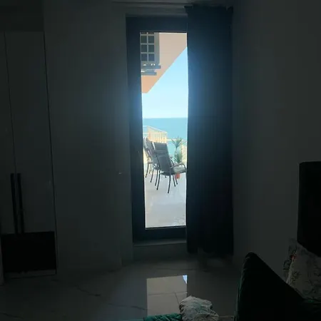 Apartament Inhaus Beach Residence